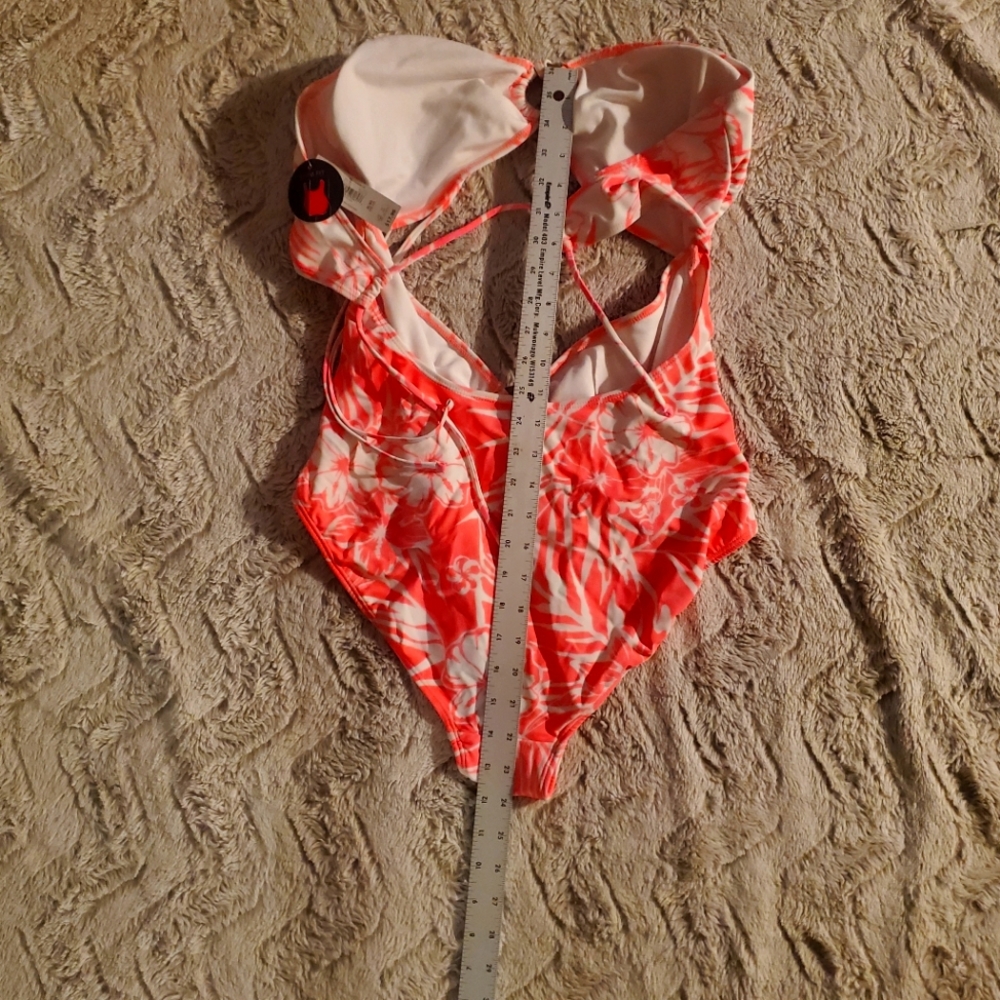 Bathing Suit - Picture 2 of 5